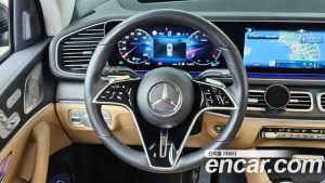 Mercedes-Benz GLE-Class GLE450 4MATIC 2025 года из Южной Кореи