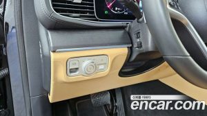 Mercedes-Benz GLE-Class GLE450 4MATIC 2025 года из Южной Кореи