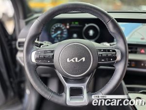 Kia Sportage Бензин 1.6 Turbo 2WD 2024 года из Южной Кореи