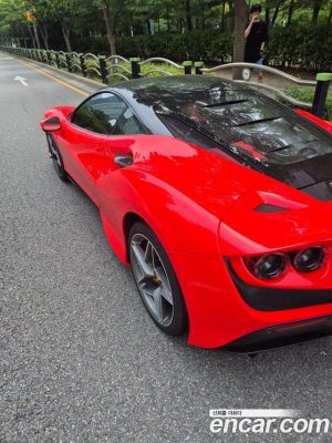 Ferrari F8 3.9 V8 2022 года из Южной Кореи