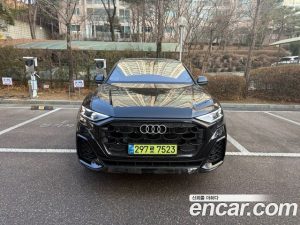Audi Q8 55 TFSI 4WD Premium 2025 года из Южной Кореи