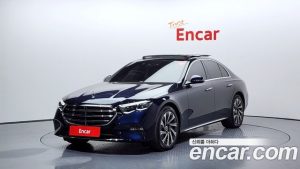 Mercedes-Benz E-Class E300 4MATIC Exclusive 2024 года из Южной Кореи