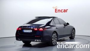 Mercedes-Benz E-Class E300 4MATIC Exclusive 2024 года из Южной Кореи