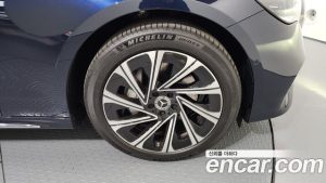 Mercedes-Benz E-Class E300 4MATIC Exclusive 2024 года из Южной Кореи