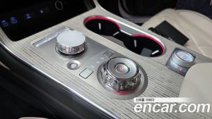 Genesis GV80 2.5T Бензин AWD 2024 года из Южной Кореи