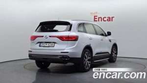 Renault-KoreaSamsung QM6 2.0 GDe RE Signature 2WD 2022 года из Южной Кореи