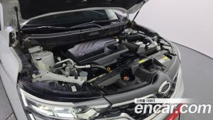 Renault-KoreaSamsung QM6 2.0 GDe RE Signature 2WD 2022 года из Южной Кореи