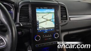 Renault-KoreaSamsung QM6 2.0 GDe RE Signature 2WD 2022 года из Южной Кореи