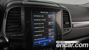 Renault-KoreaSamsung QM6 2.0 GDe RE Signature 2WD 2022 года из Южной Кореи