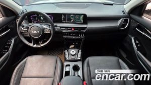 Kia Seltos Бензин 1.6 Turbo 2WD 2024 года из Южной Кореи