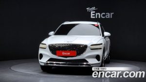 Genesis GV70 2.5T Бензин 2WD 2024 года из Южной Кореи