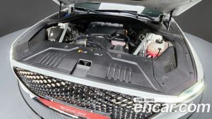 Genesis GV70 2.5T Бензин 2WD 2024 года из Южной Кореи