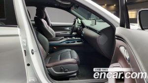 Genesis GV70 2.5T Бензин 2WD 2024 года из Южной Кореи