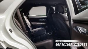 Genesis GV70 2.5T Бензин 2WD 2024 года из Южной Кореи