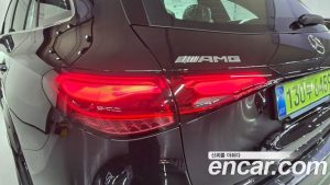 Mercedes-Benz GLC-Class AMG GLC43 4MATIC 2025 года из Южной Кореи