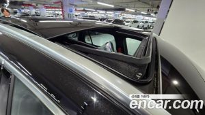 Mercedes-Benz GLC-Class AMG GLC43 4MATIC 2025 года из Южной Кореи