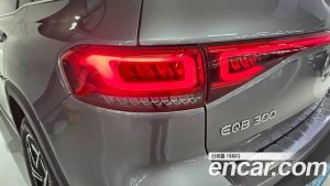 Mercedes-Benz EQB EQB300 4MATIC AMG LINE 2023 года из Южной Кореи