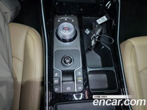 Kia Sorento Бензин 2.5T 2WD 2024 года из Южной Кореи
