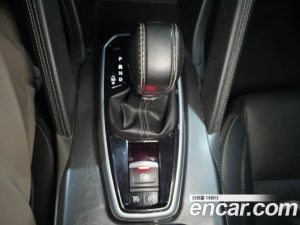 Renault-KoreaSamsung QM6 2.0 LPe LE Signature 2WD 2023 года из Южной Кореи