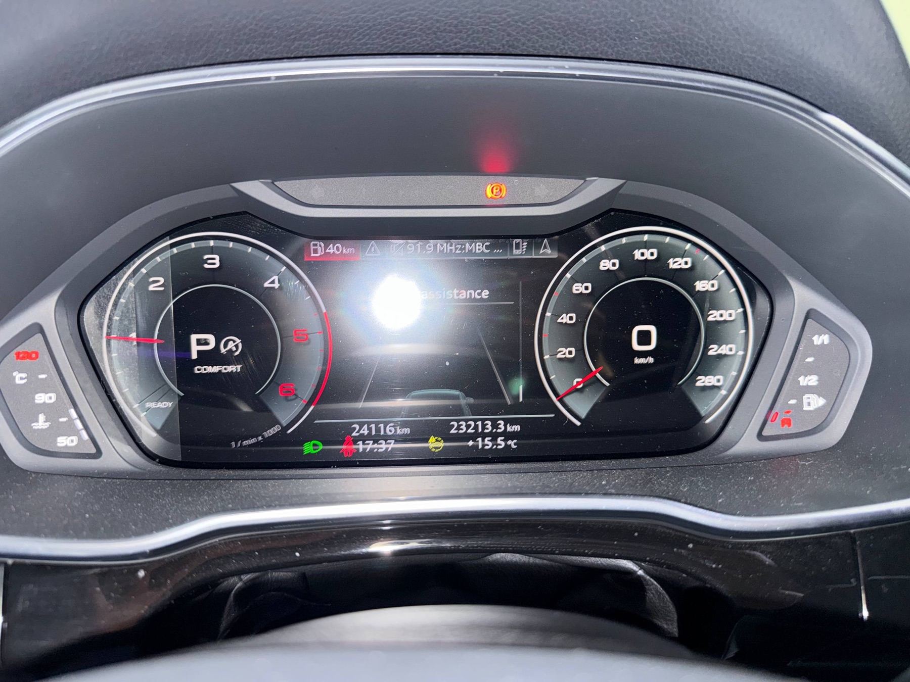 Цифровая приборная панель Audi Q3 F3